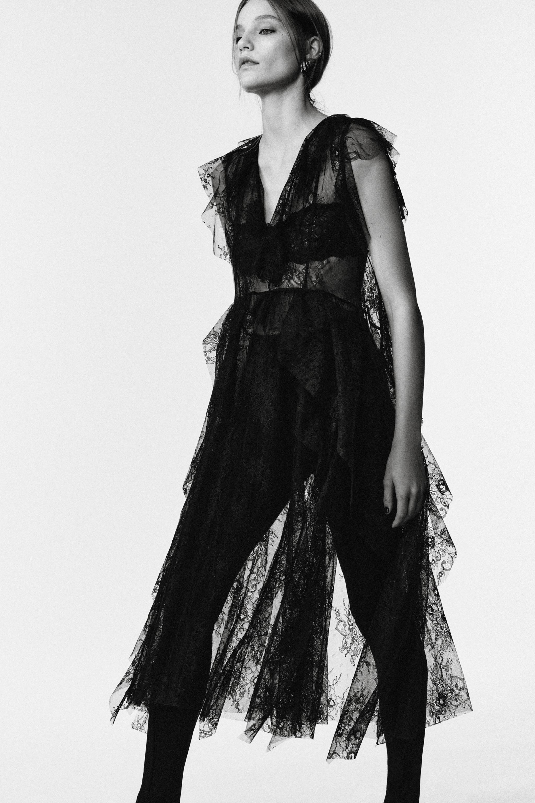 LIMITED EDITION LACE MIDI DRESS